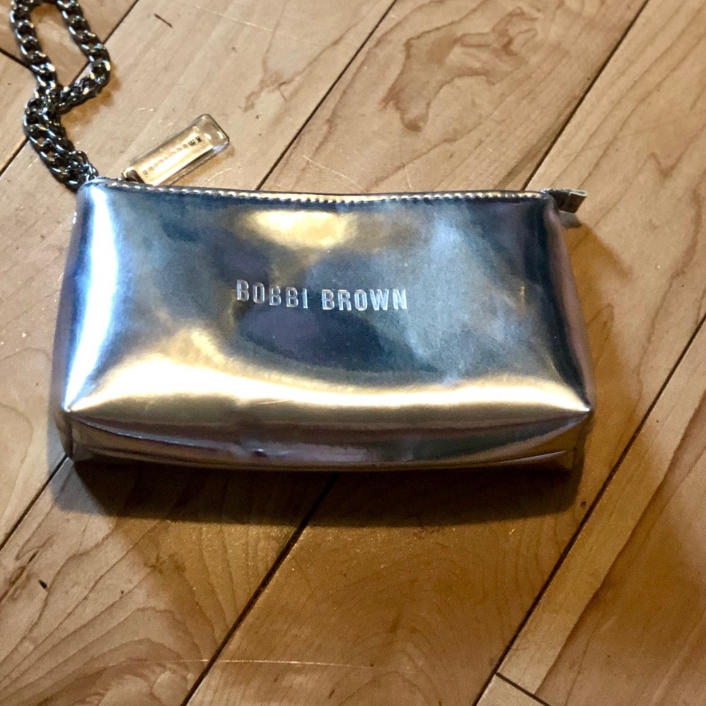 New metallic Bobbi Brown make up case - Picture 4 of 8